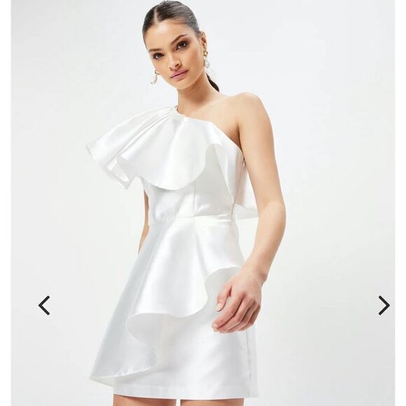 Elliatt Chrysanthemum One Shoulder Ruffle Mini Bridal Dress Bachelorette S NWT - Picture 1 of 12